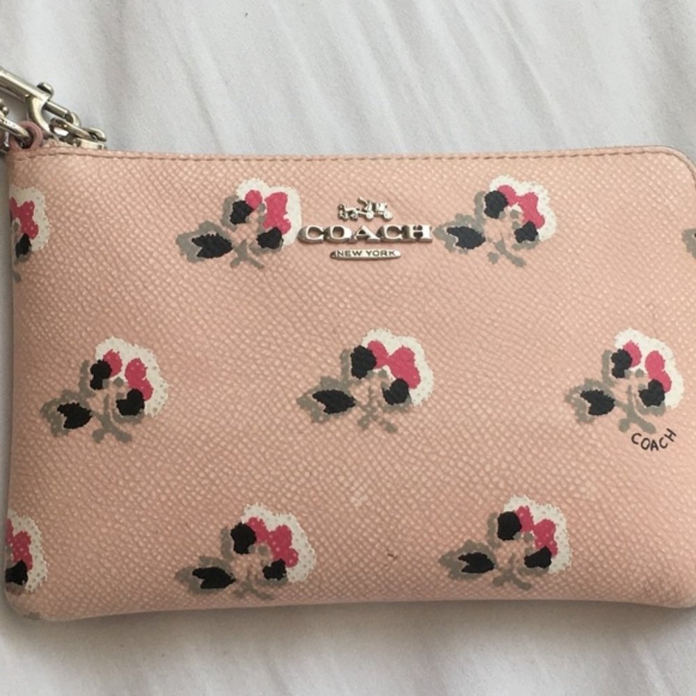 adorable COACH floral wristlet/wallet/purse!